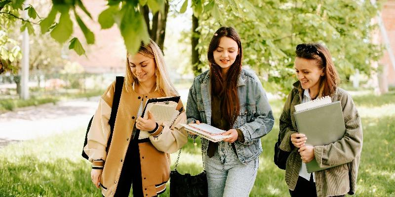 Choisir son École de BTS Communication à Paris